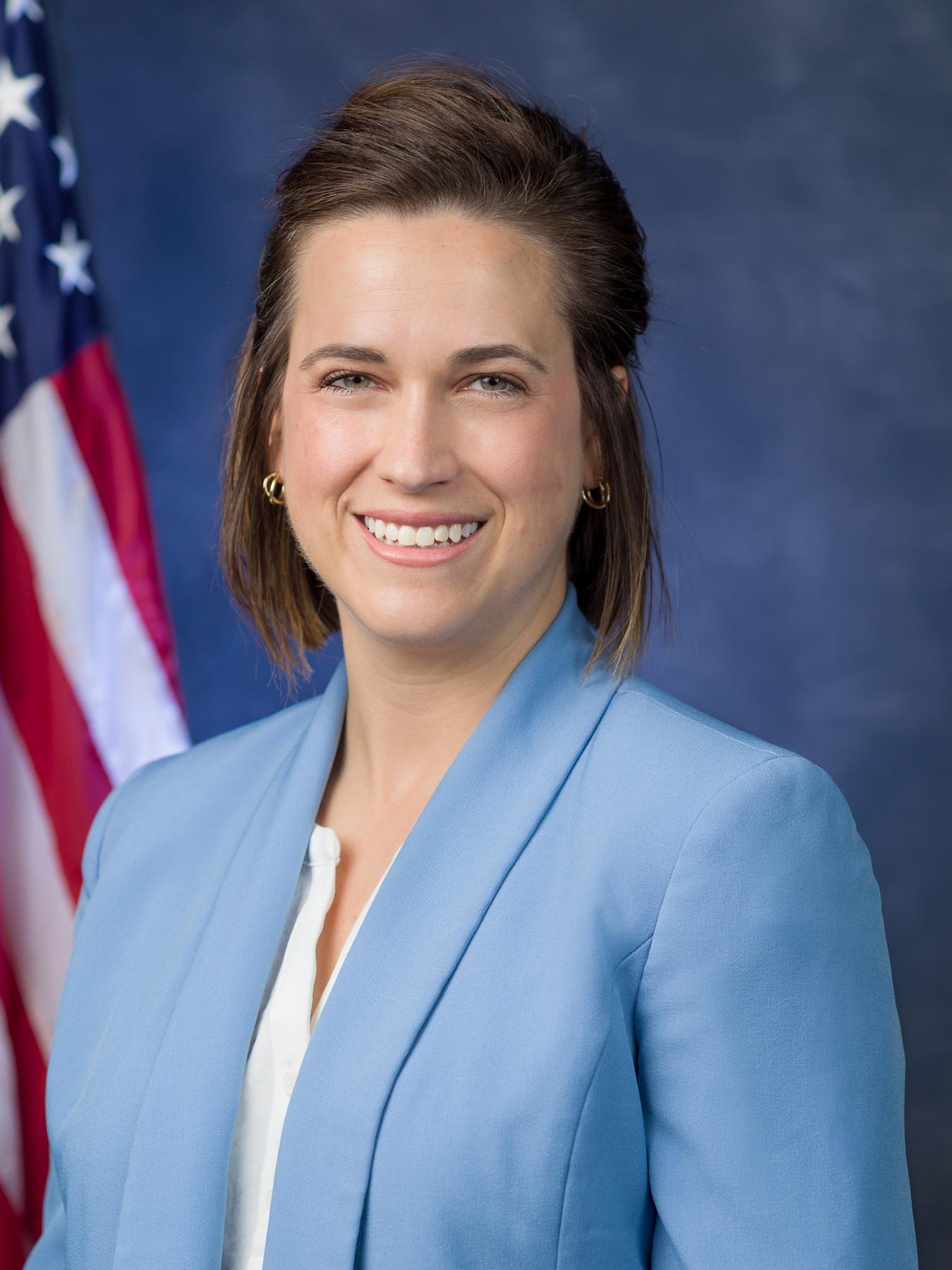 Ginny Johnson headshot